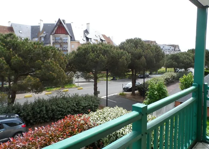 2 Pièces Avec Piscine Et Parking à - Fr-1-487-294 Dives-sur-Mer