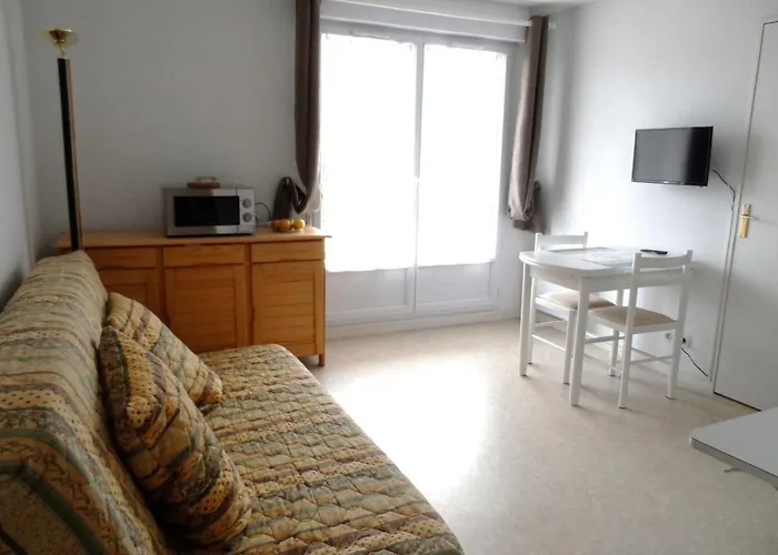 2 Pièces Avec Piscine Et Parking à - Fr-1-487-294 Appartamento