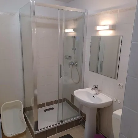 2 Pieces Avec Piscine Et Parking A - Fr-1-487-294 Dives-sur-Mer